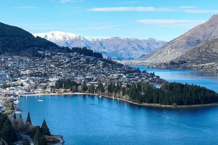 Magnificent New Zealand